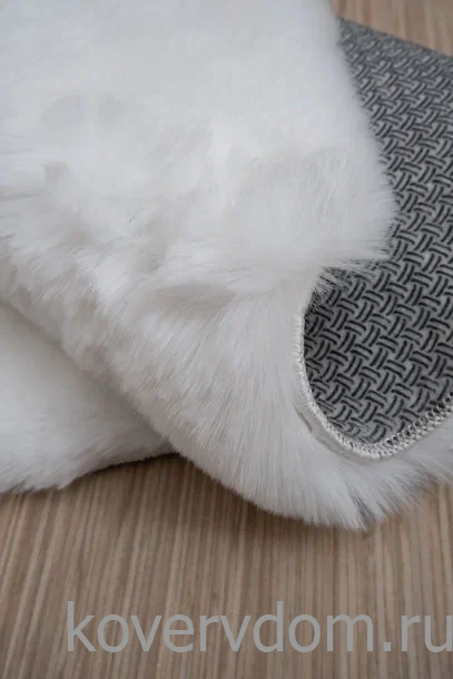 Ковер из искусственного меха Krolik 1000A T1120_CREAM круг